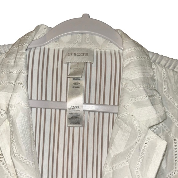 Chico's Celebration White Eyelet Blazer, Size 2 a(Size L 12) Lightweight Summer - Picture 4 of 4